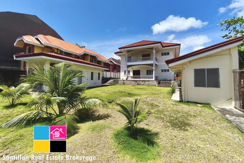Private House with Sea View in Liloan Cebu