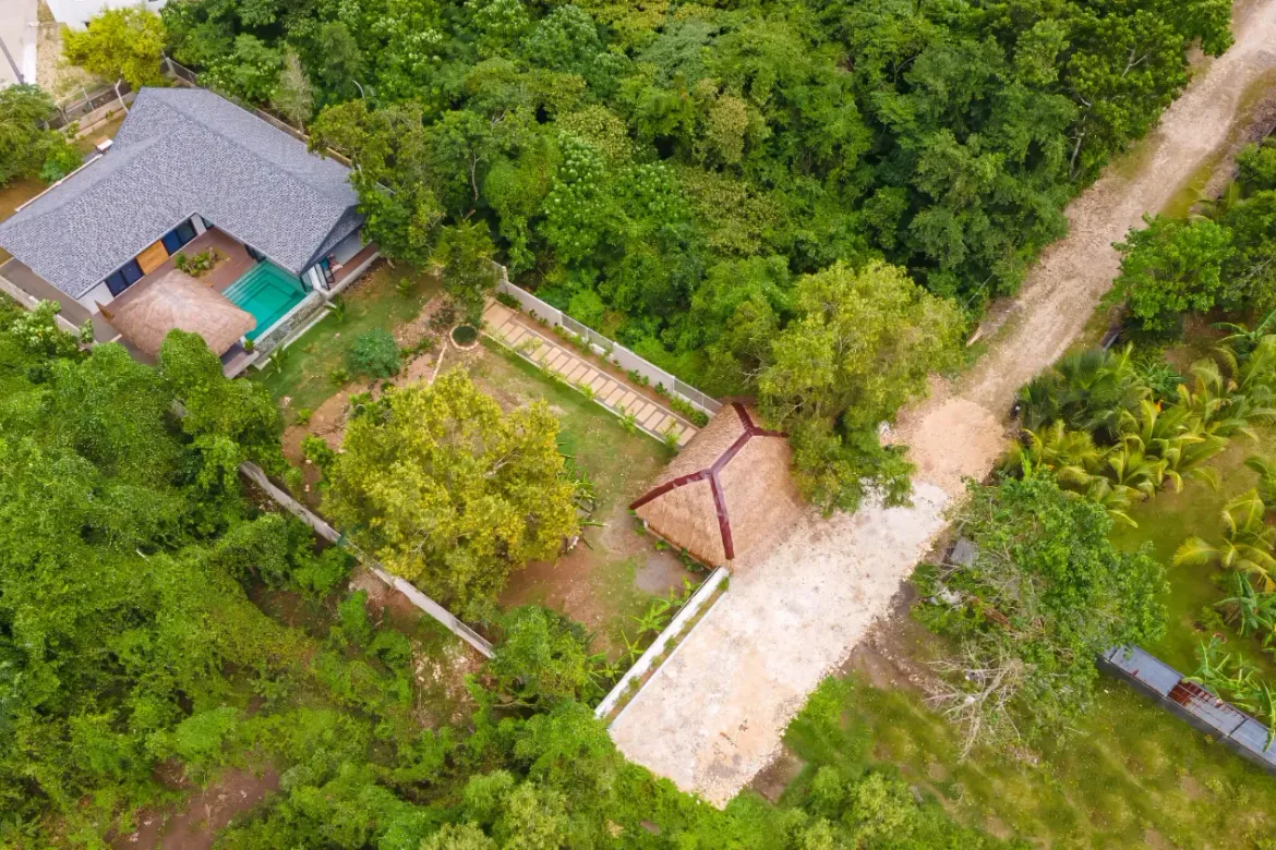 1100 sqm Villa for sale in San Isidro, Panglao, Bohol