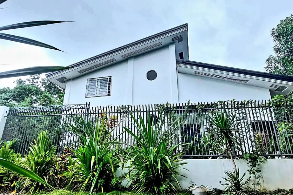 Rush Sale 4BR house and lot in Tinago Dauis, Bohol | BOHOLANA REALTY