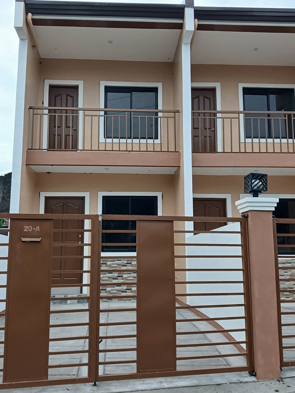 Townhouse For Sale Talon 5 Las Pinas Lot51sqm