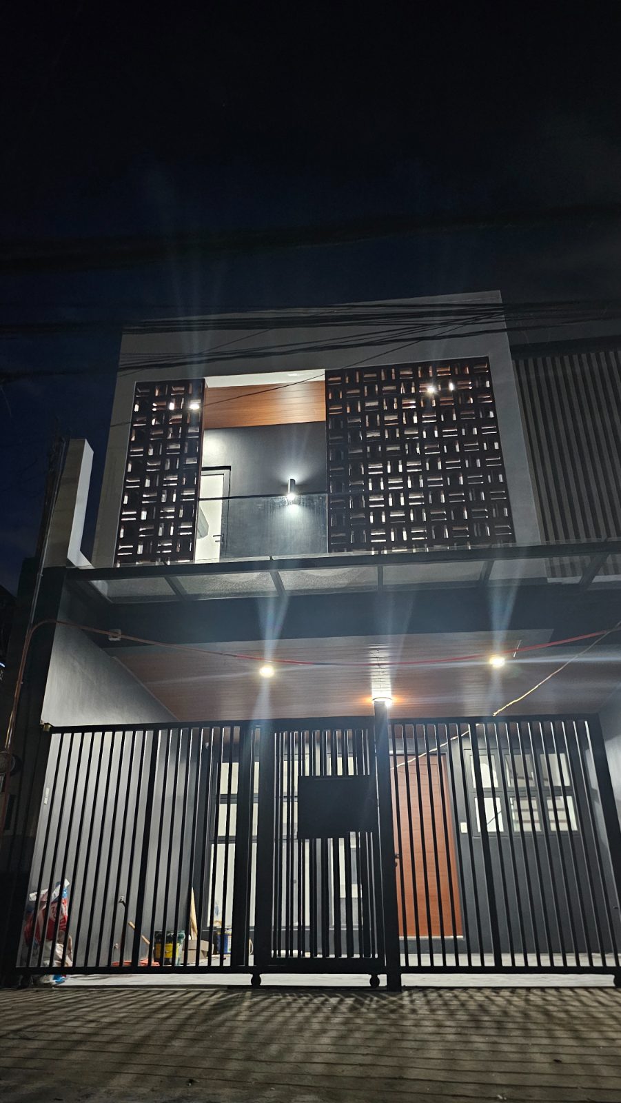 Modern House 3BR with 2 Car garage Novaliches Quezon City - for Sale