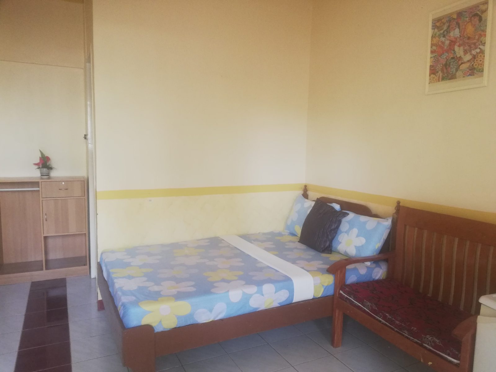Studio apartment for rent at D lucky garden inn compound