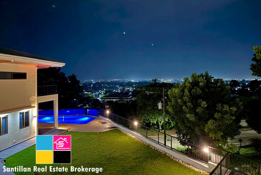 Luxury Overlooking House with Swimming Pool | Consolacion, Cebu