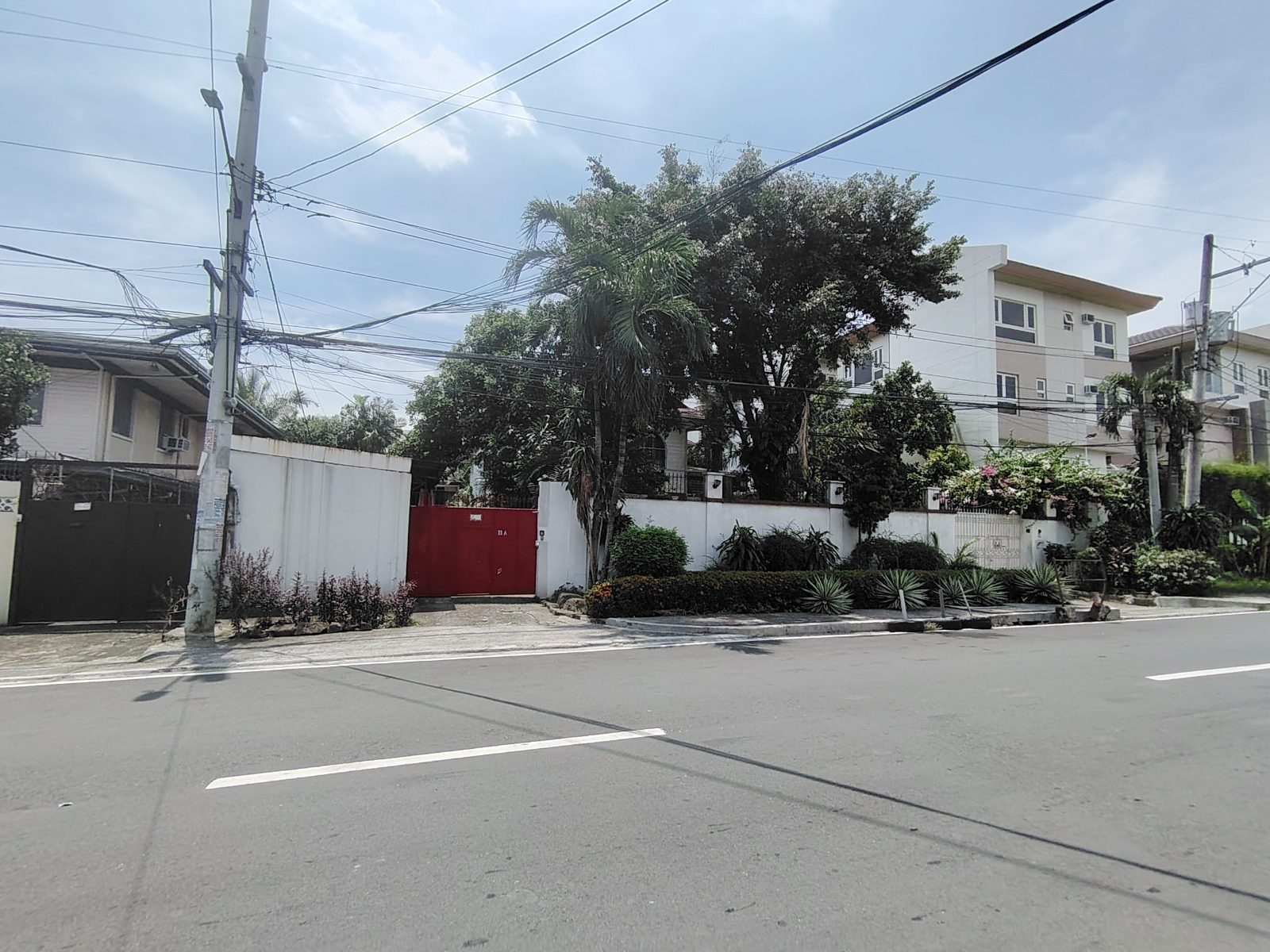 Rush Sale 750 sqm Commercial Lot along Roosevelt Ave, SFDM, Quezon City