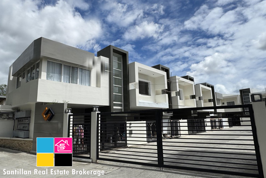 FOR SALE OVERLOOKING HOUSE AND LOT IN BANAWA CEBU CITY