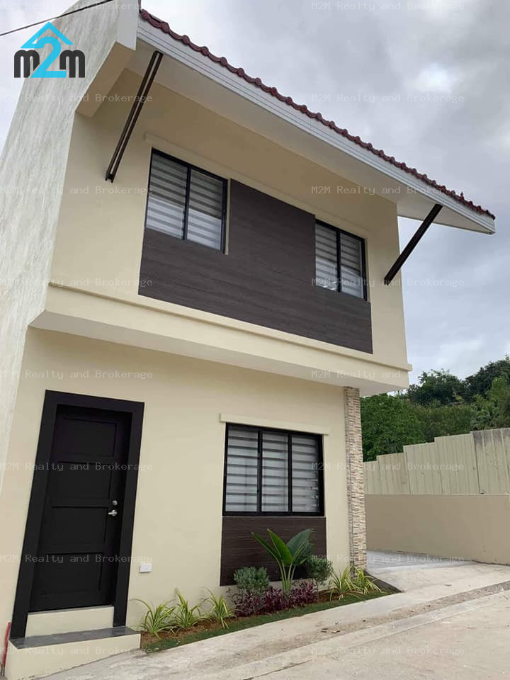 Beautiful 3 BR RFO Attached House in Minglanilla, Cebu City