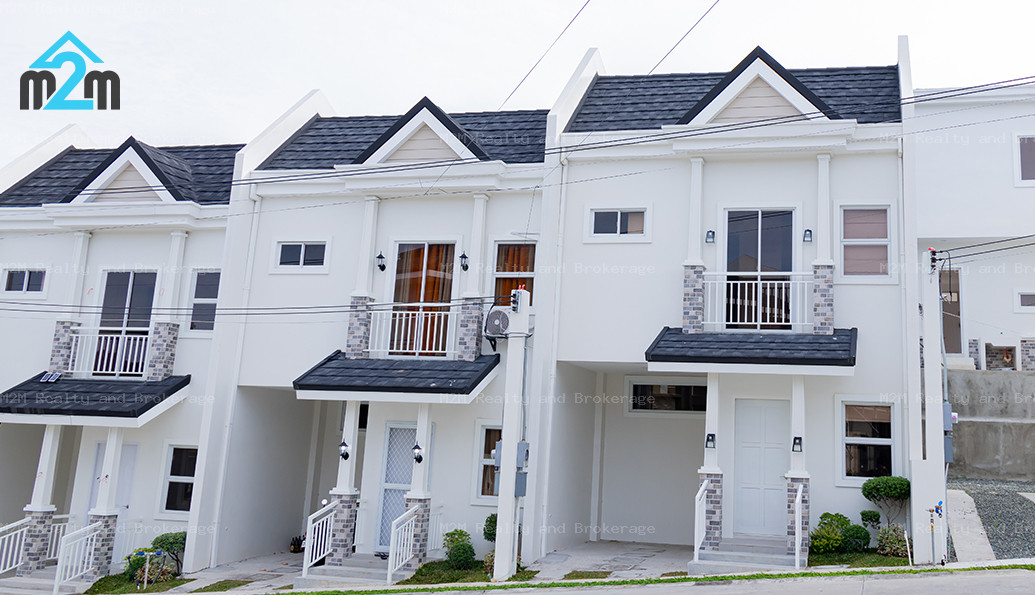 Beautiful 3BR Townhouse in Minglanilla Cebu for Sale