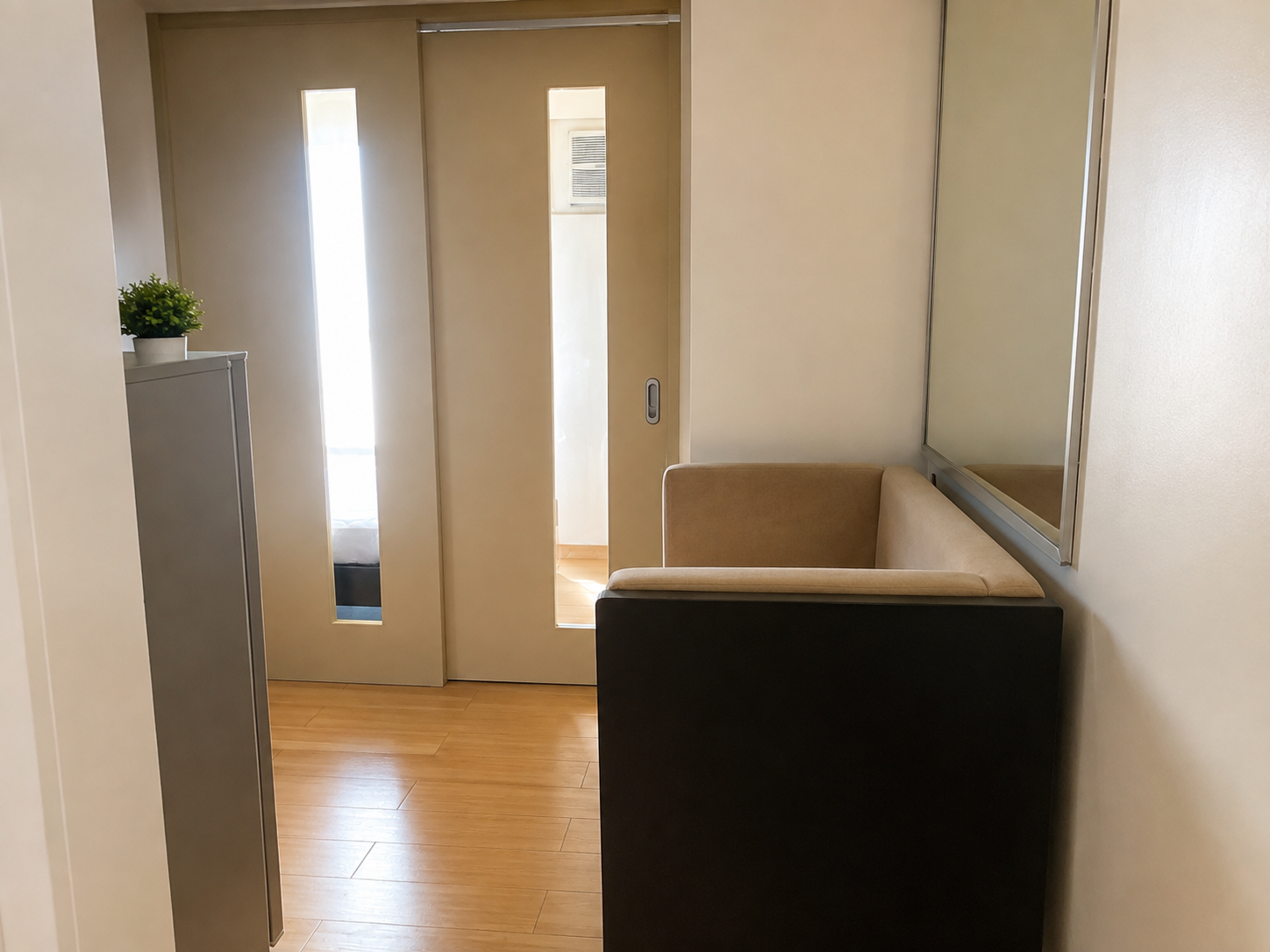 1-Bedroom with Balcony for Lease in Laureano Di Trevi Towers
