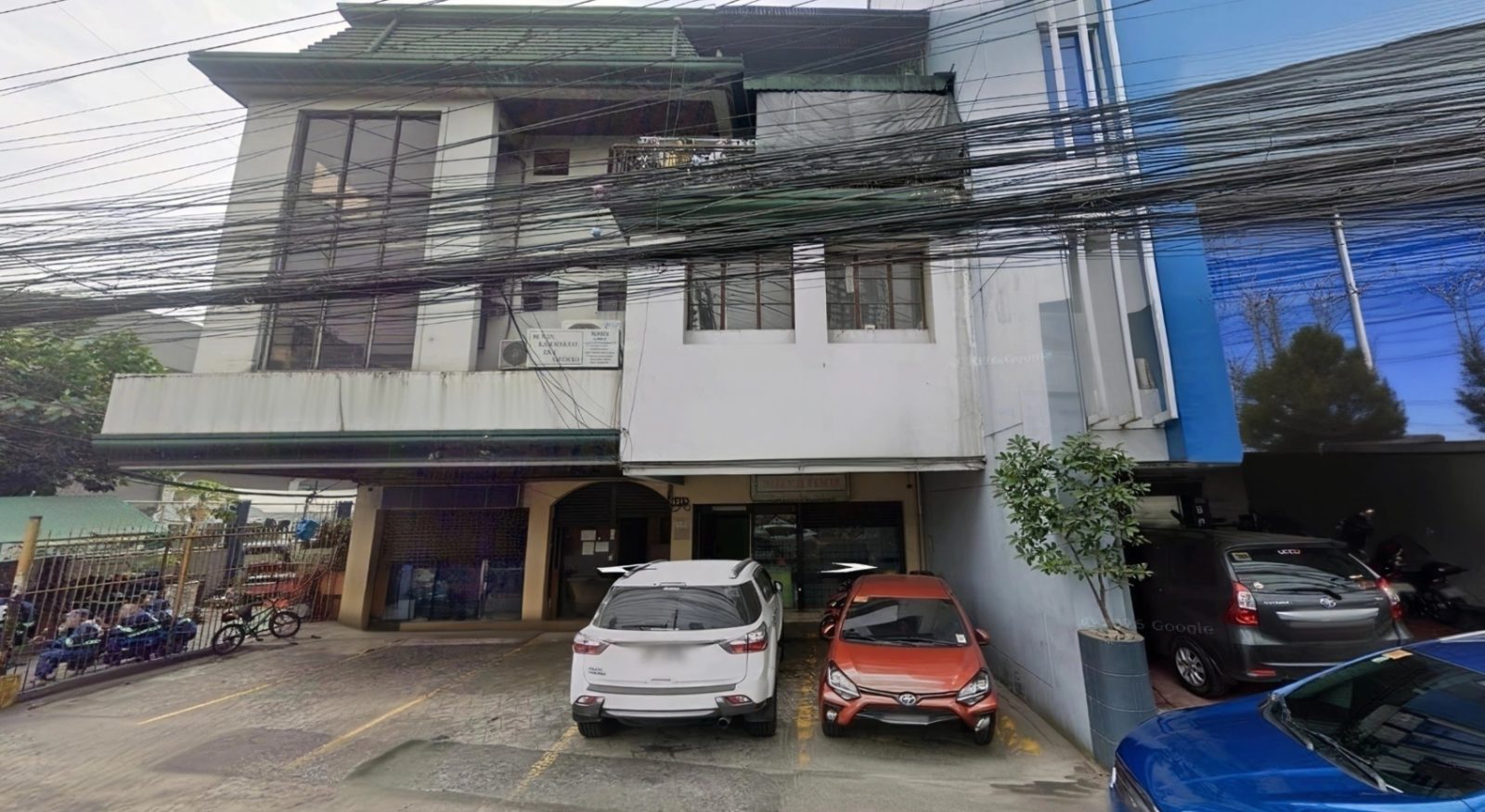 4 storey Office Commercial Building for Sale in Malate Manila near Adriatico